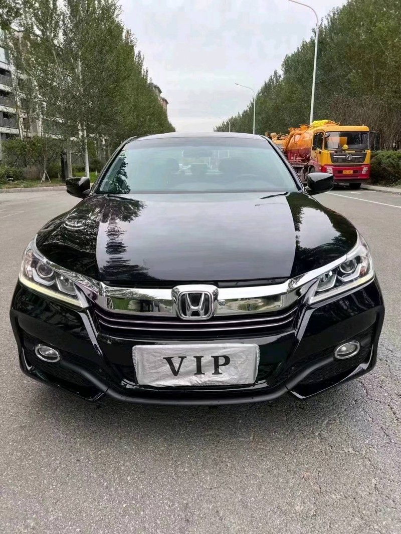 沈阳19年本田雅阁1