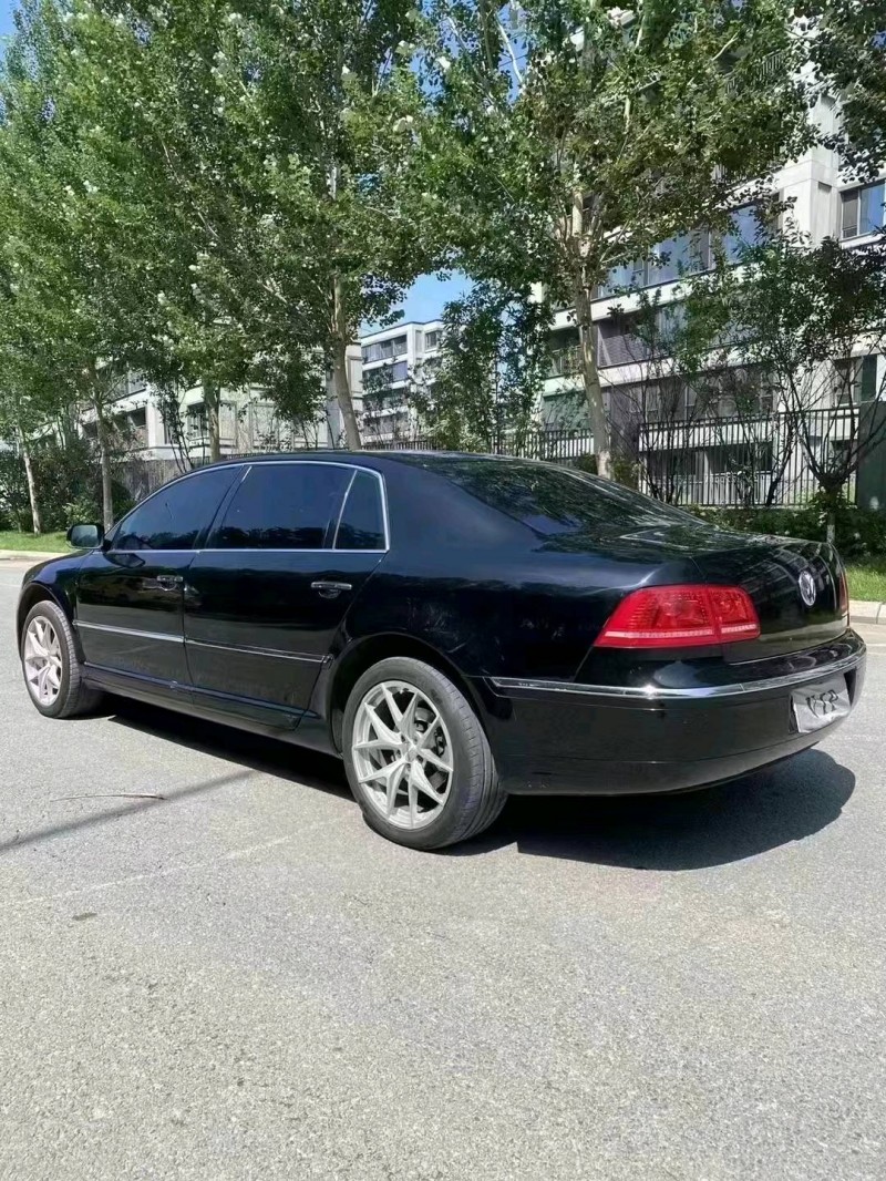 沈阳12年大众辉腾4