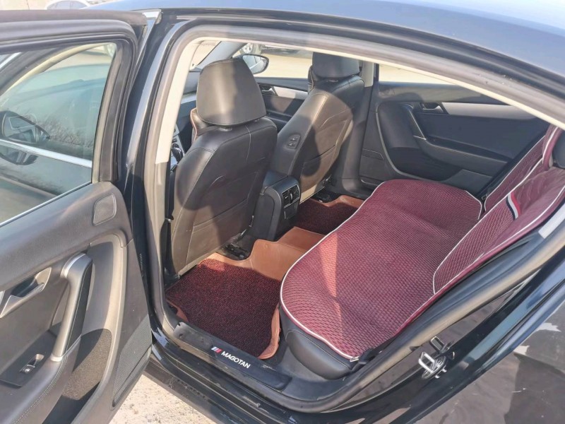 保定16年大众迈腾4