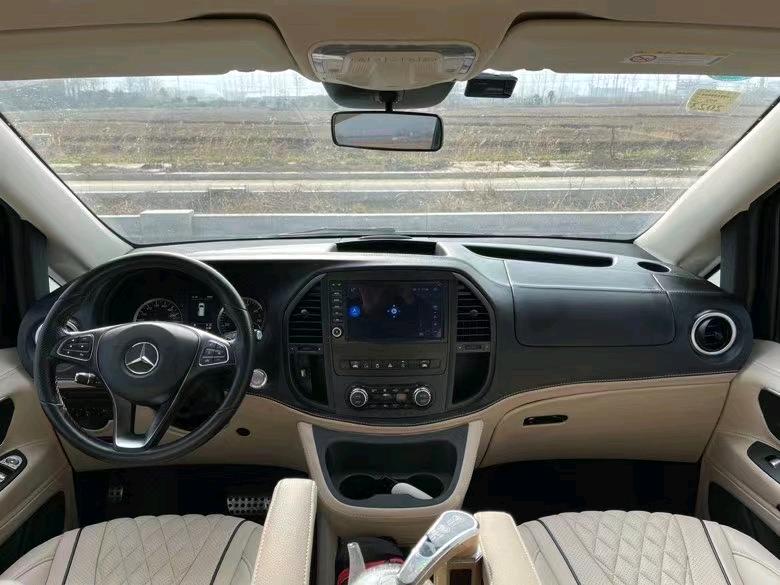 盐城19年奔驰威霆7