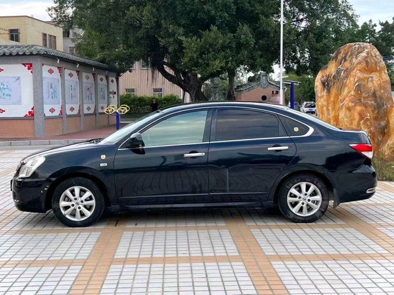 汕頭14年日產軒逸3
