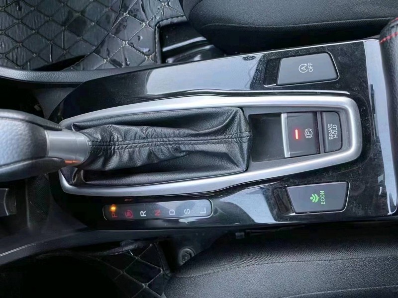 宜昌20年本田享域4