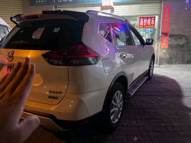 武汉18年日产奇骏9