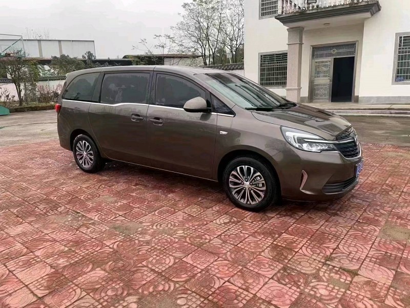 宜春21年别克GL89