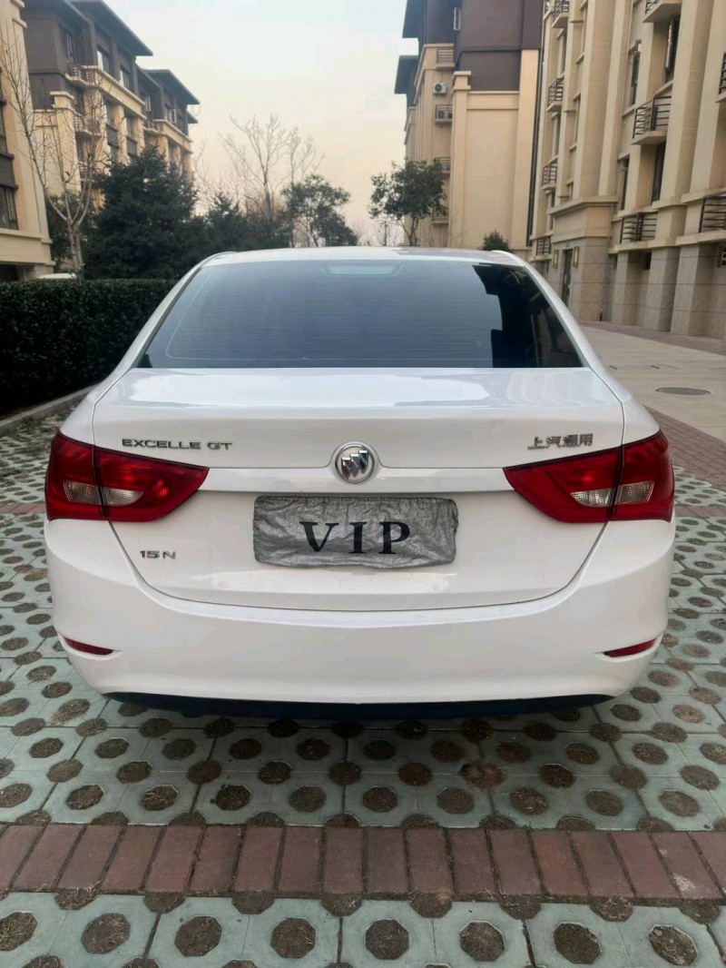 枣庄17年别克英朗GT7