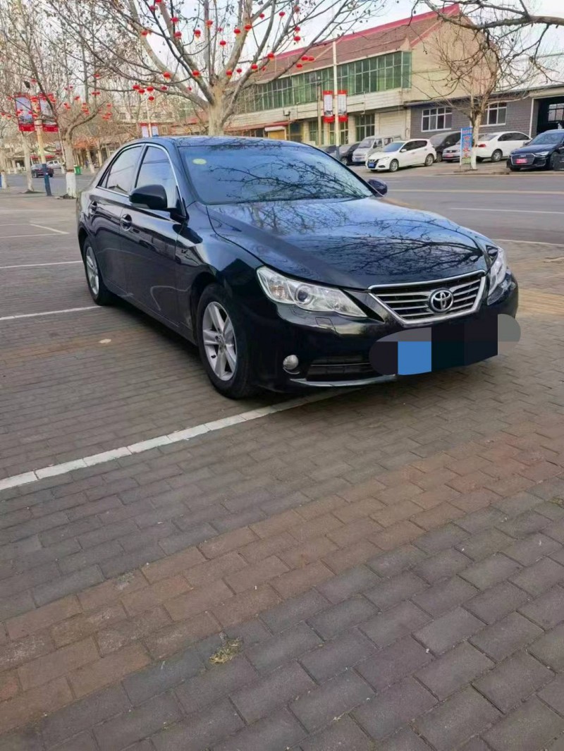 邯郸11年丰田锐志5