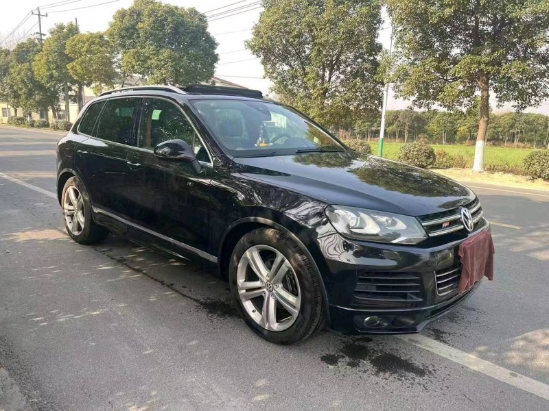 邯郸12年大众途锐2