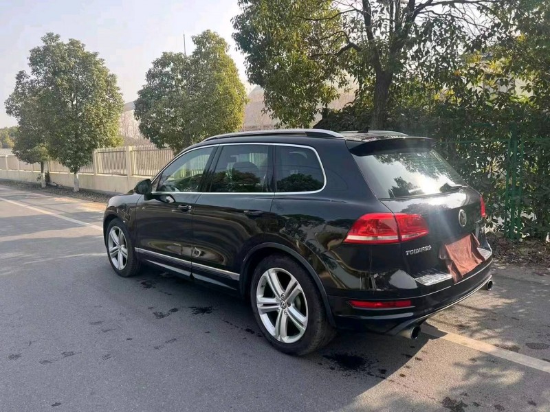 邯郸12年大众途锐7