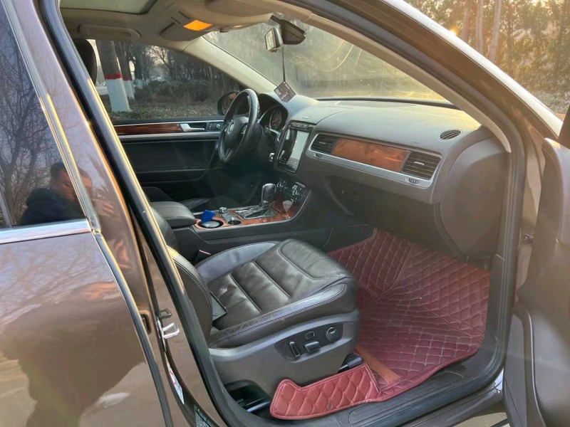 北京15年大众途锐5