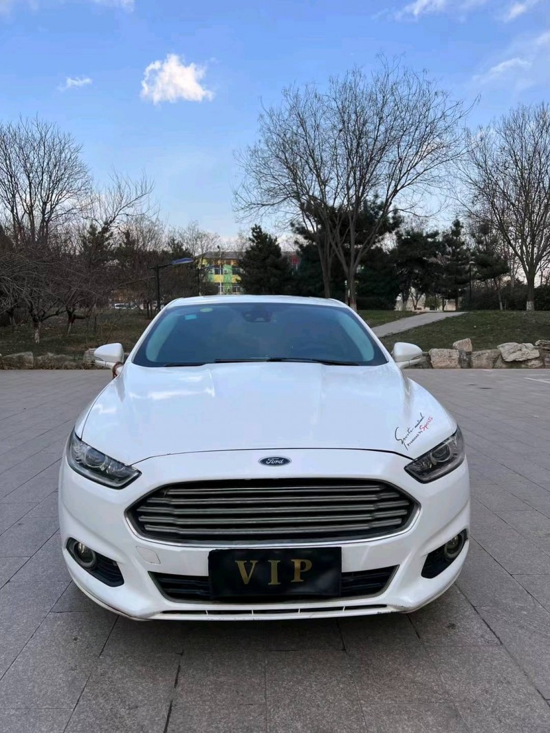 邢台17年福特蒙迪欧1