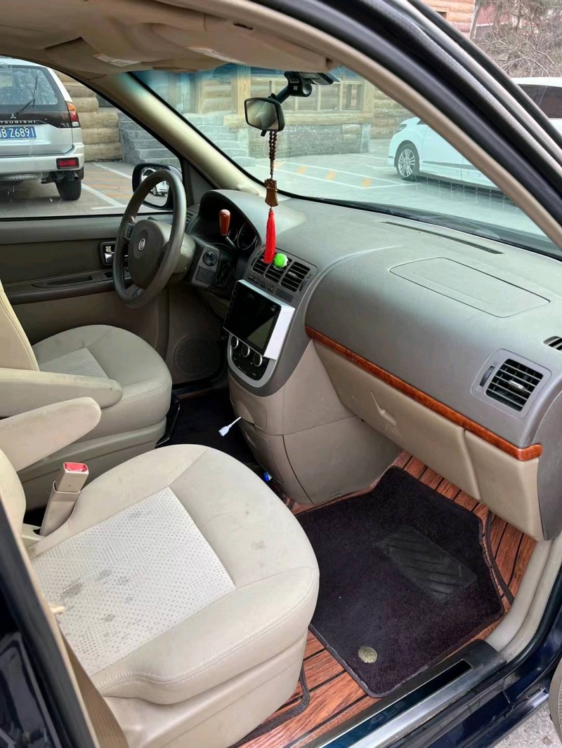 邢台12年别克GL83