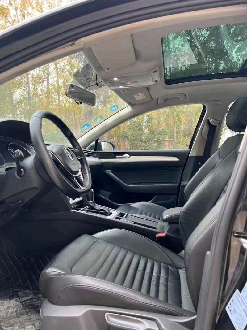 北京17年大众迈腾5