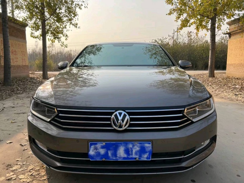 保定17年大众迈腾1