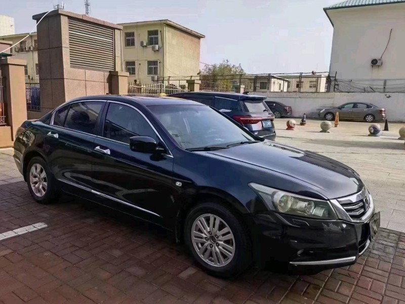 北京13年本田雅阁3