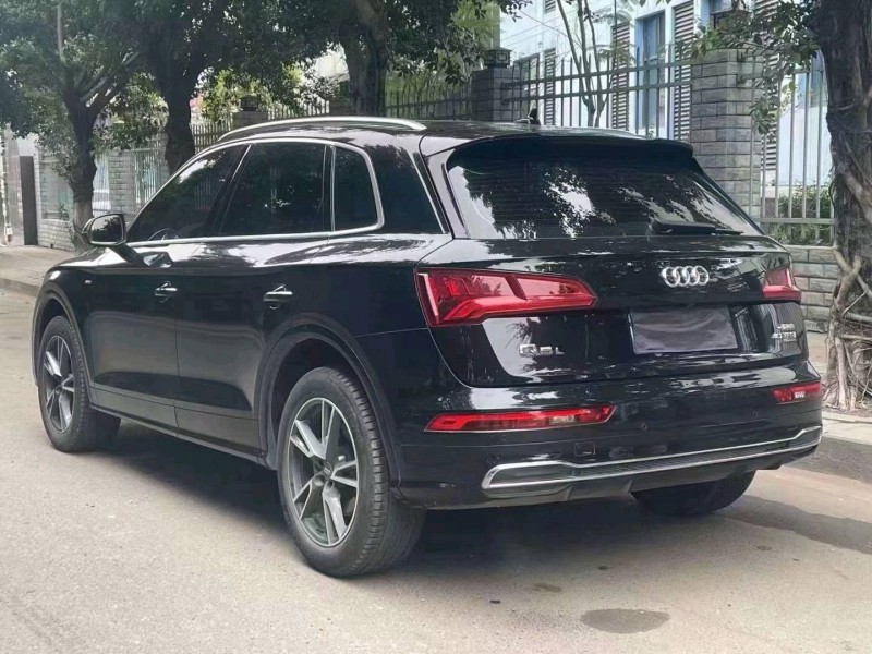重庆19年奥迪Q57