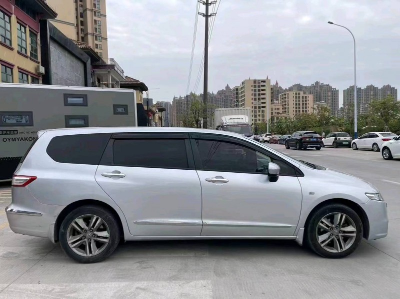 珠海12年本田奥德赛9