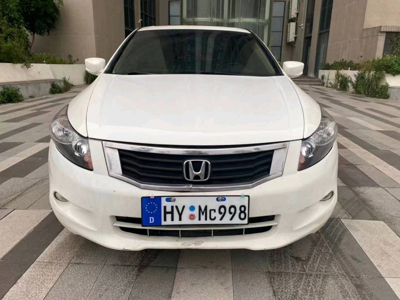 珠海09年本田雅阁1