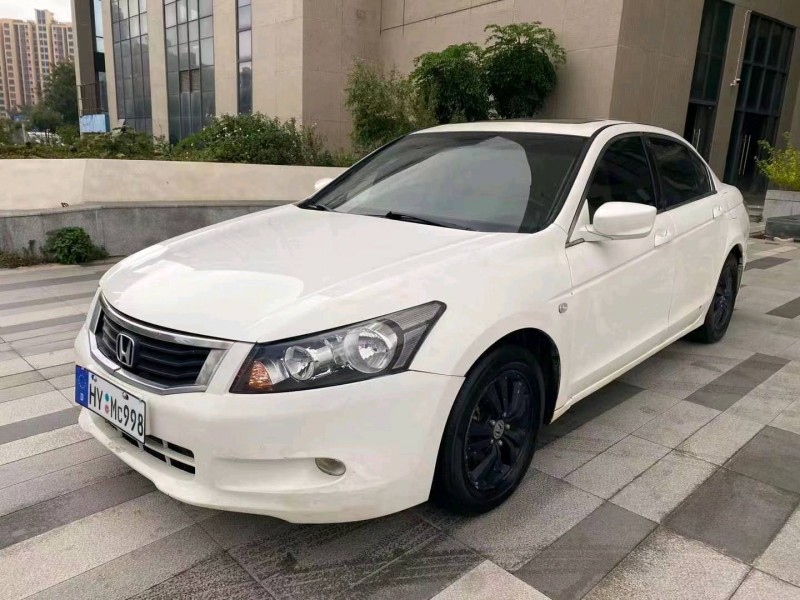 珠海09年本田雅阁3