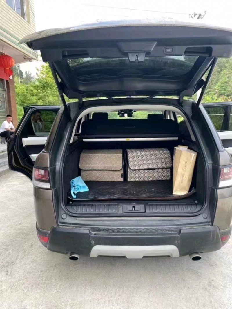 重庆14年路虎揽胜运动2