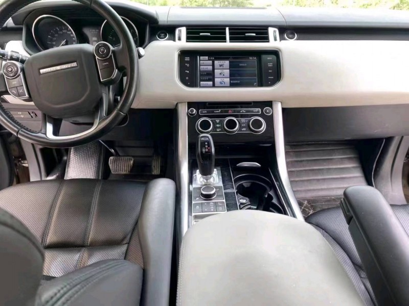 重庆14年路虎揽胜运动4