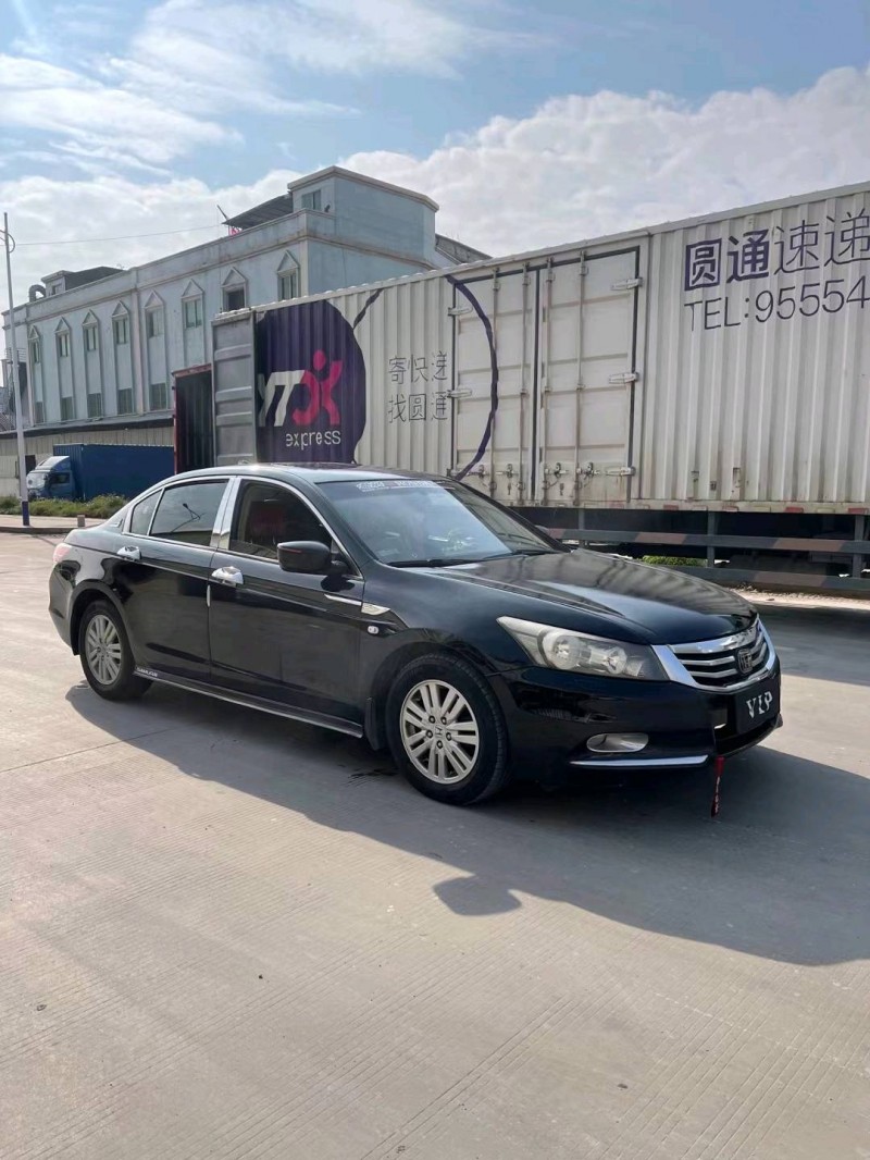 东莞13年本田雅阁7