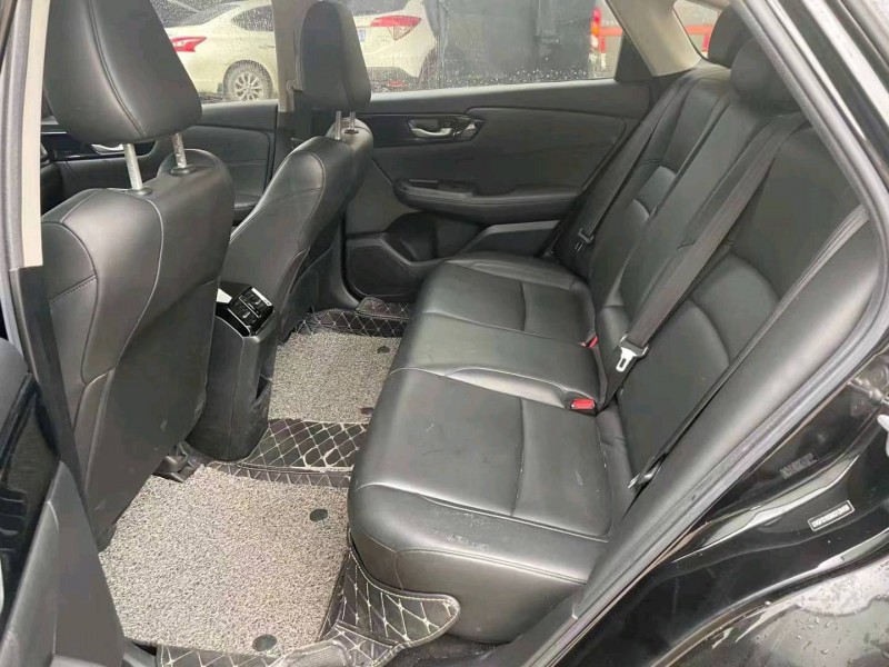 珠海19年本田凌派4