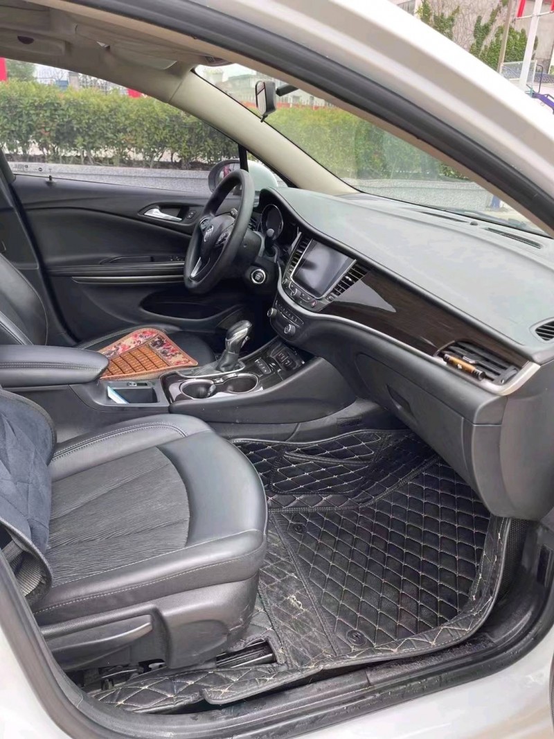 常州18年别克威朗7