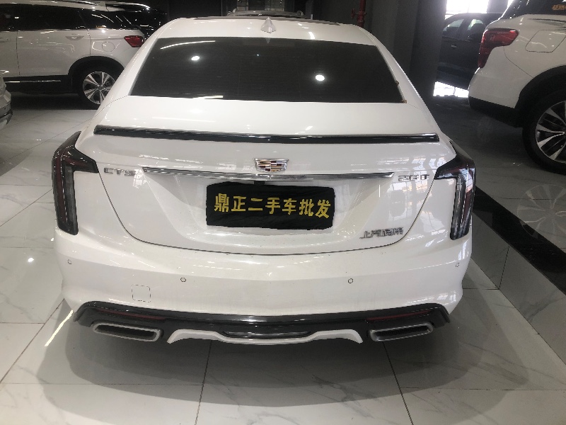 黔西南21年凱迪拉克CT51