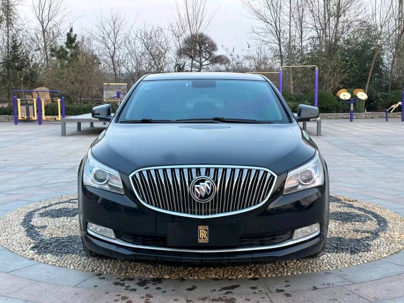 青岛14年别克君越9