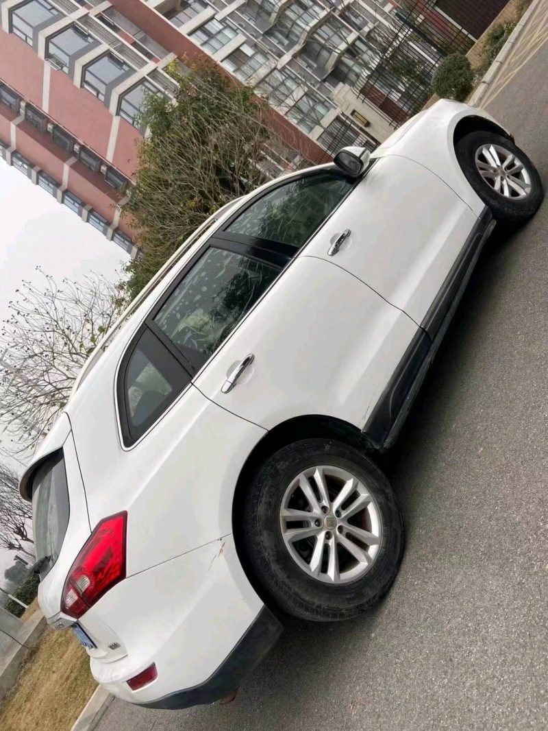 成都16年众泰T6009