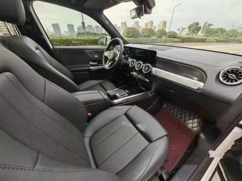 珠海21年奔驰GLB4