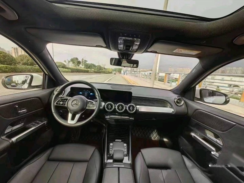 珠海21年奔驰GLB9