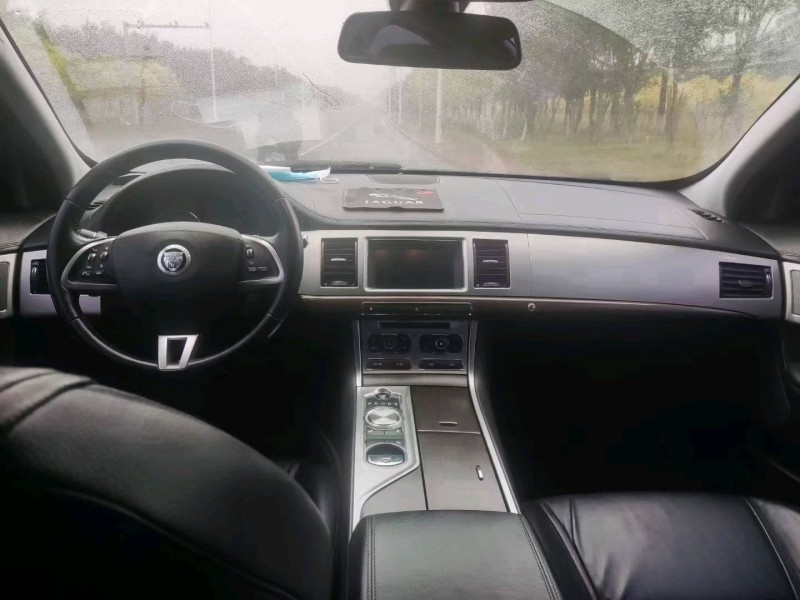 邯郸13年捷豹XF3