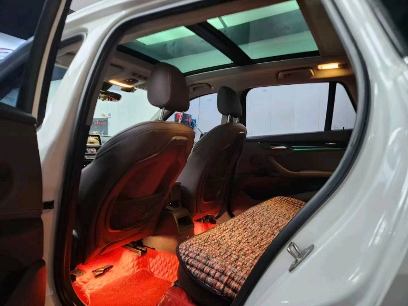 济南19年宝马X14