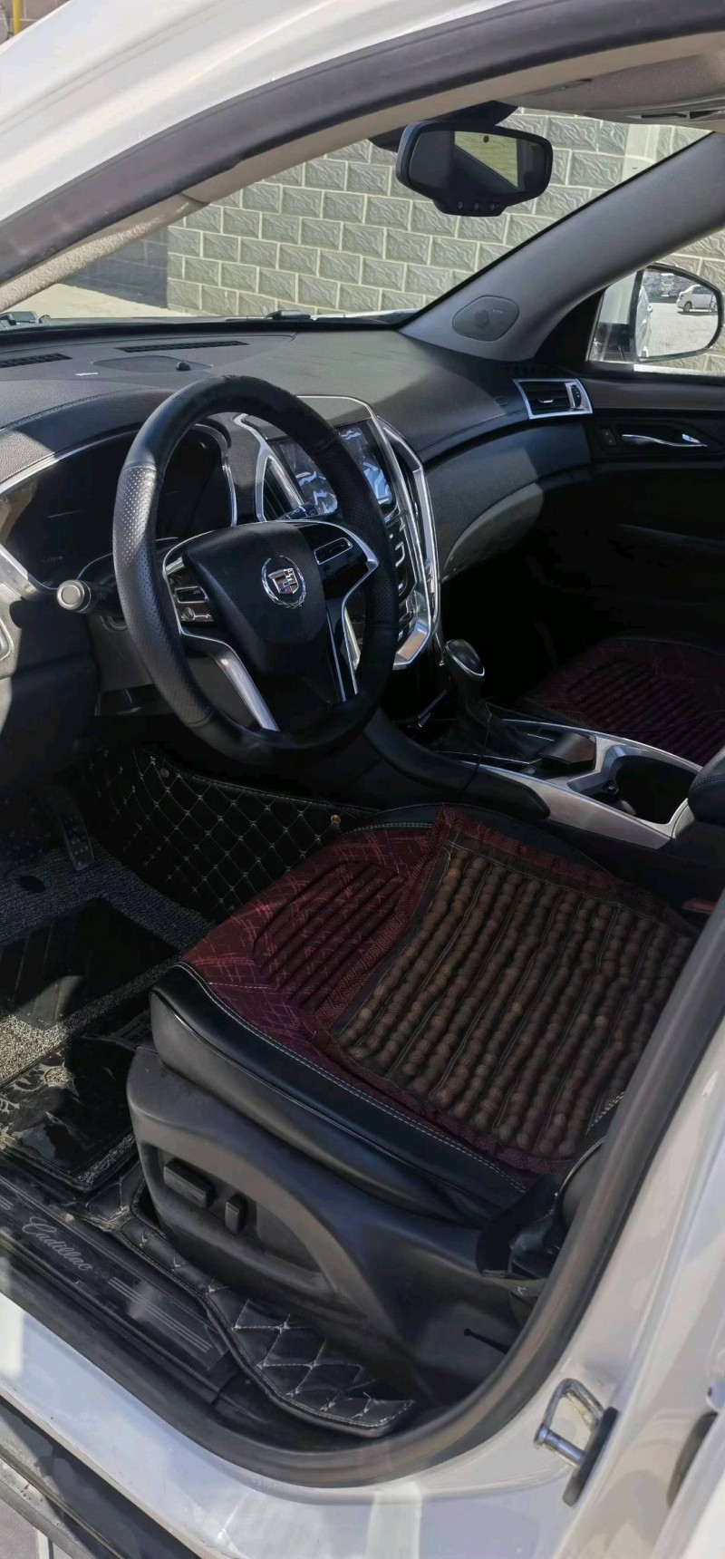 邯郸13年凯迪拉克SRX4