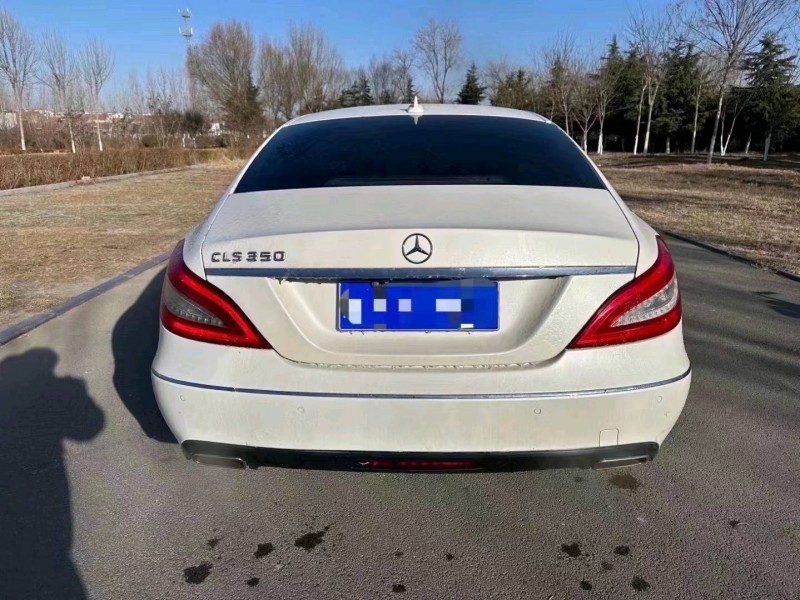 济南12年奔驰CLS8