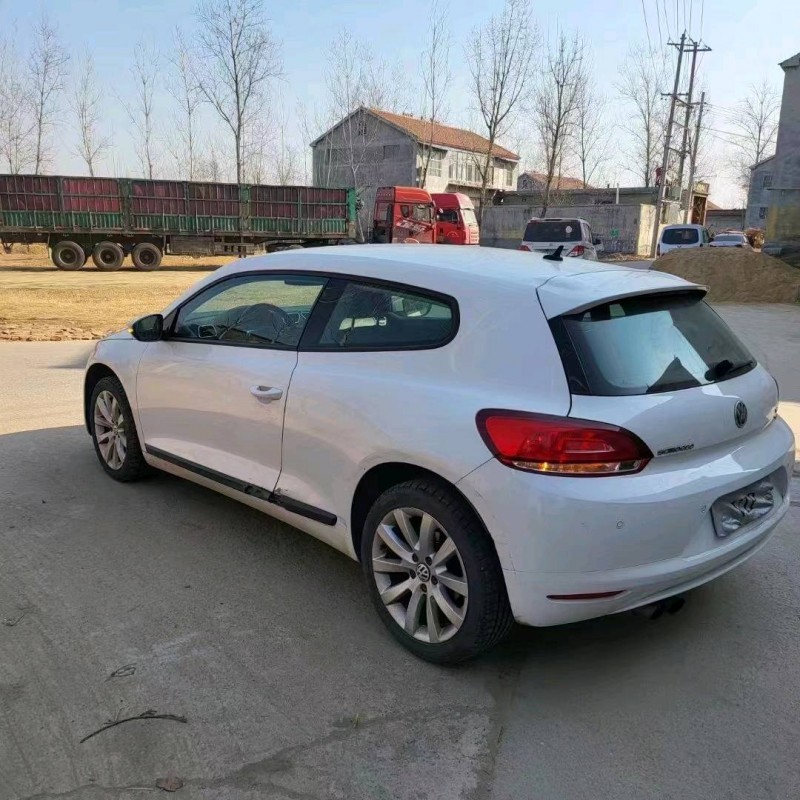 济南14年大众尚酷7