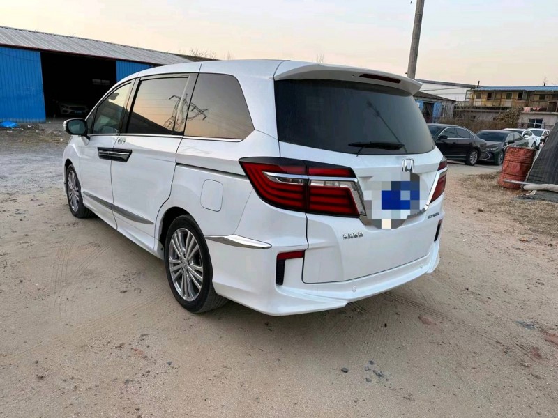 石家庄18年本田艾力绅7