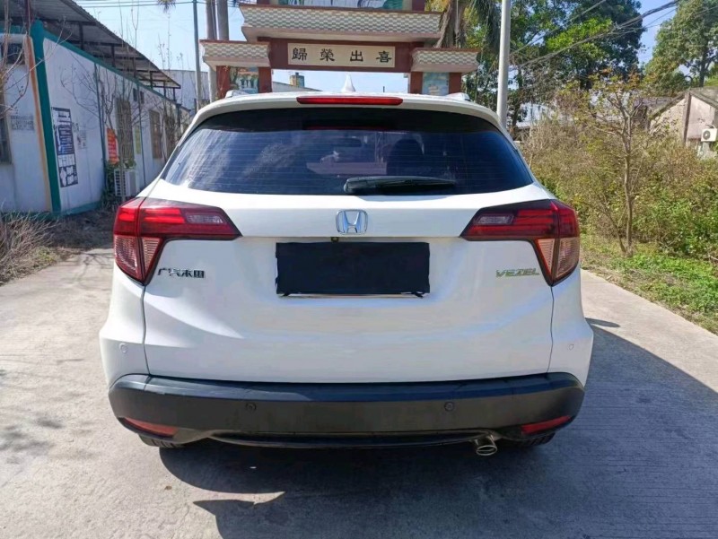 珠海16年本田缤智4