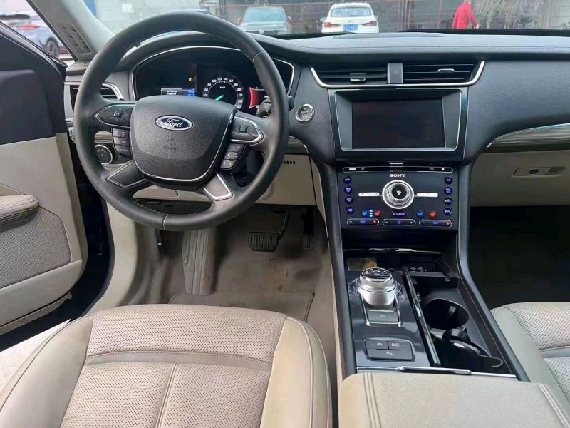 珠海17年福特金牛座4