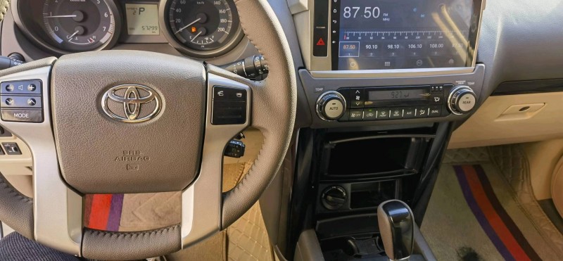 济南15年丰田普拉多5