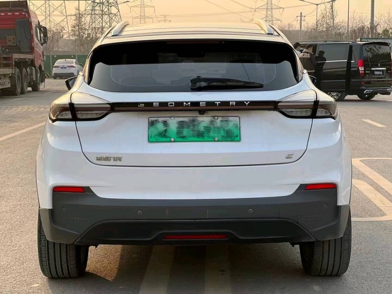 济南20年吉利几何8