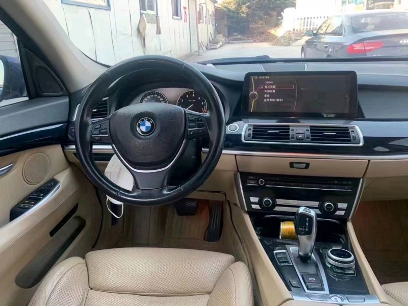 济南11年宝马5系GT3