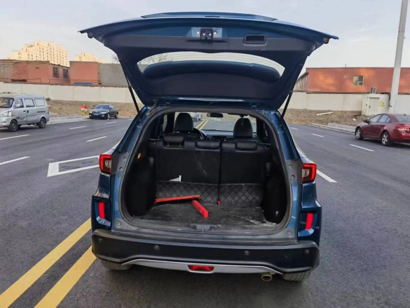 赤峰15年本田XRV7