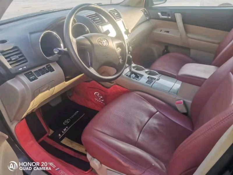 邯郸13年丰田汉兰达7