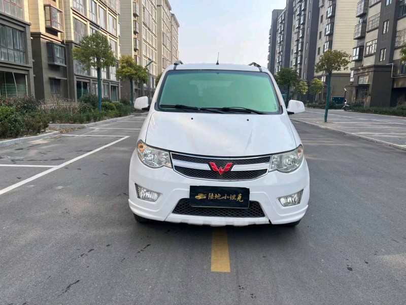 徐州16年五菱汽車宏光1