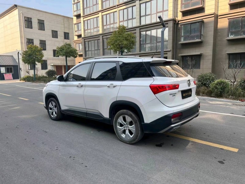 徐州21年寶駿5303