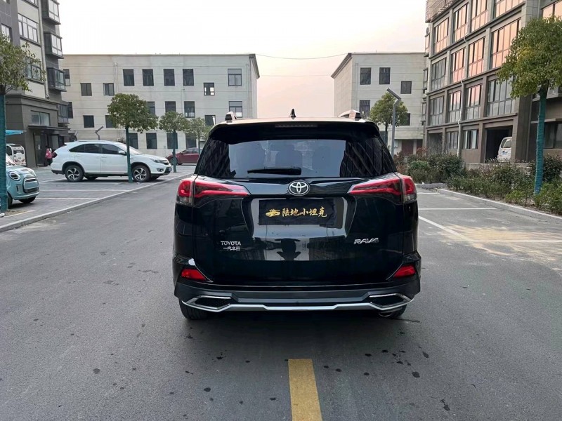 徐州18年丰田RAV4荣放9