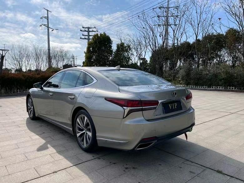 盐城19年雷克萨斯LS3
