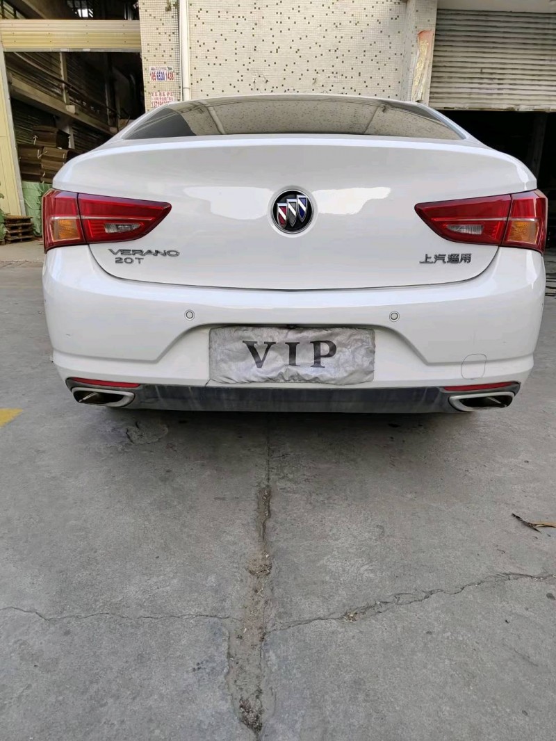 广州17年别克威朗9